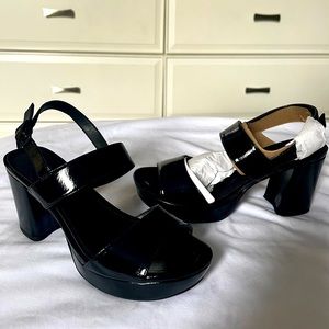 Keneth Cole black patent platform sandal